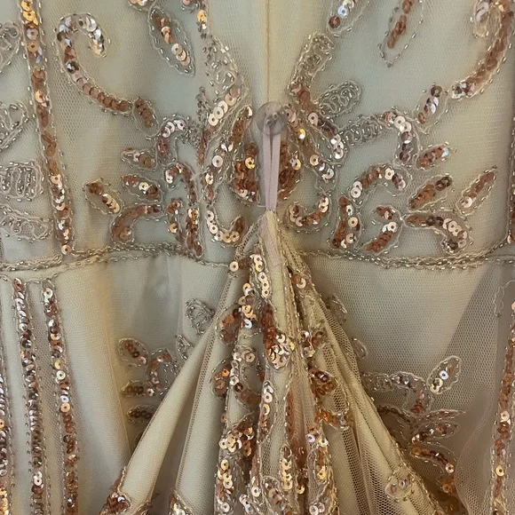Rose Gold Lulu’s Bridesmaid Dress (Size M). - Picture 6 of 7